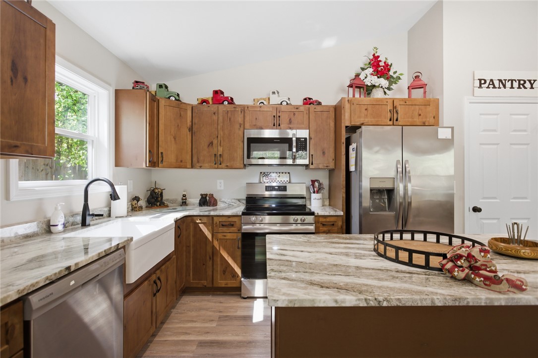 109 Ledbetter Lane Walhalla, SC 29691 - Photo 9 of 33