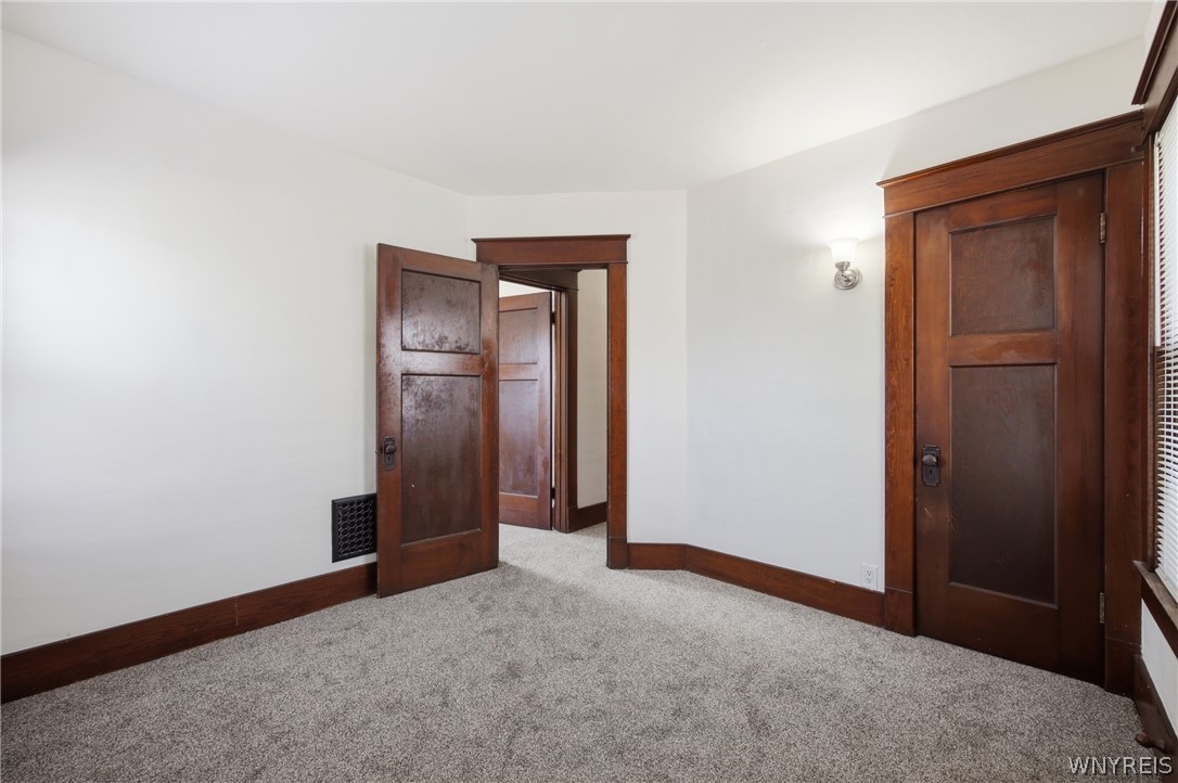 95 Custer Street Buffalo, NY 14214 - Photo 29 of 43