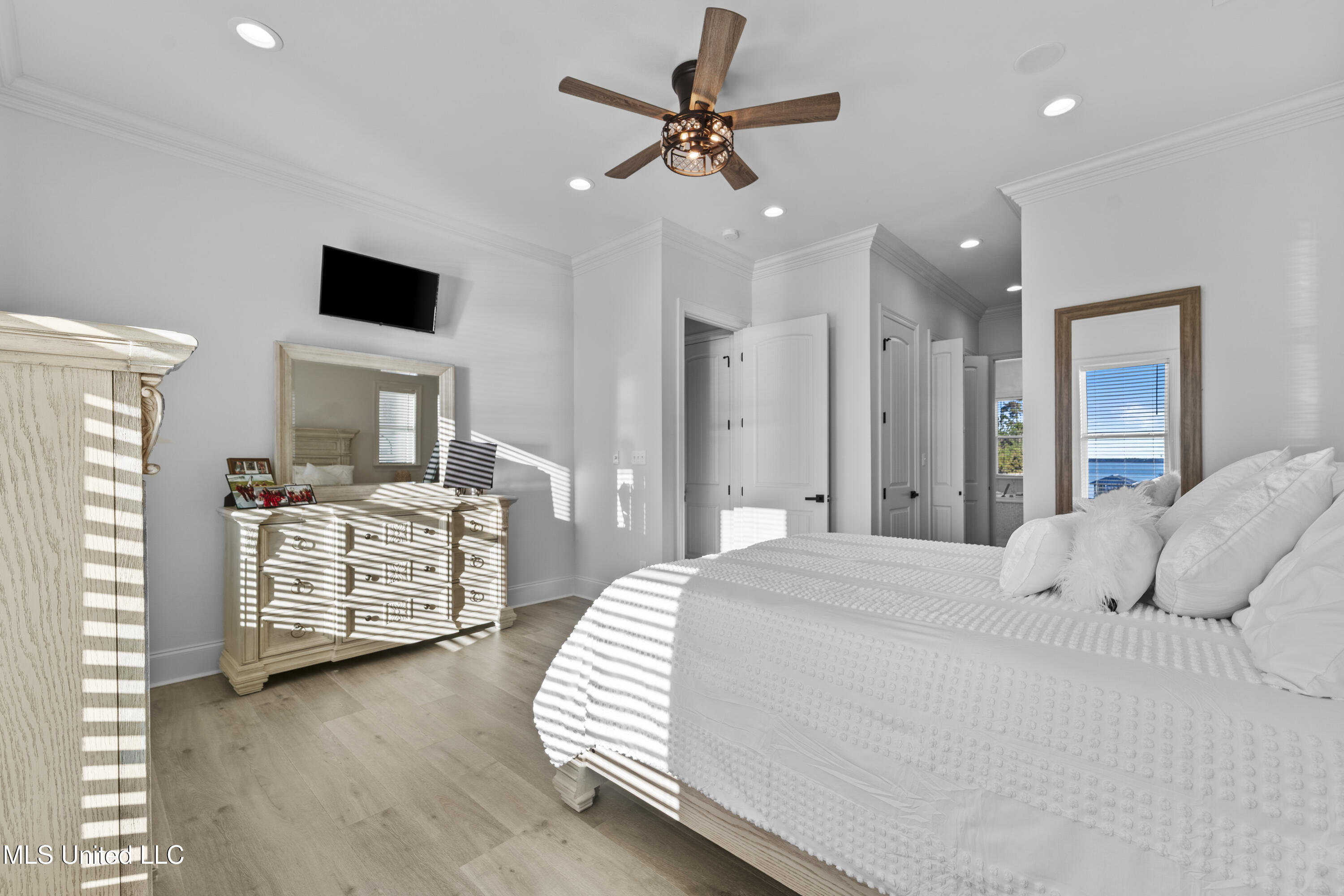 527 Sandy Hook Drive Pass Christian, MS 39571 - Photo 11 of 35 Primary Bedroom