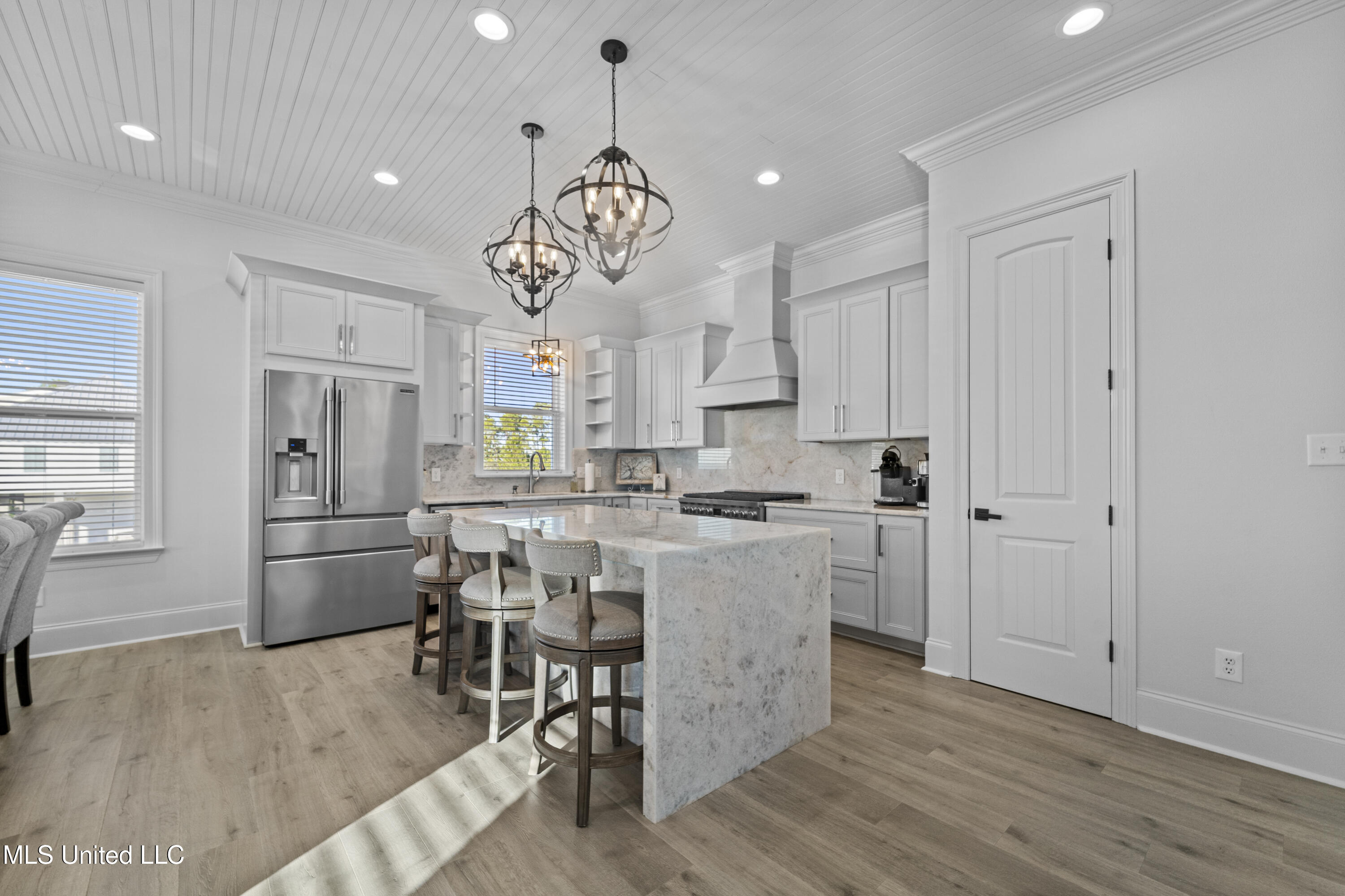 527 Sandy Hook Drive Pass Christian, MS 39571 - Photo 7 of 35 Kitchen