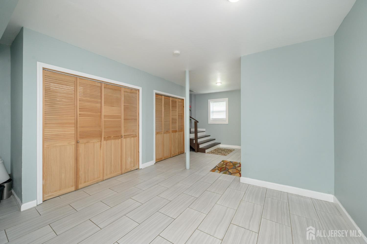 519 Calvert Road North Brunswick, NJ 08902 - Photo 18 of 46