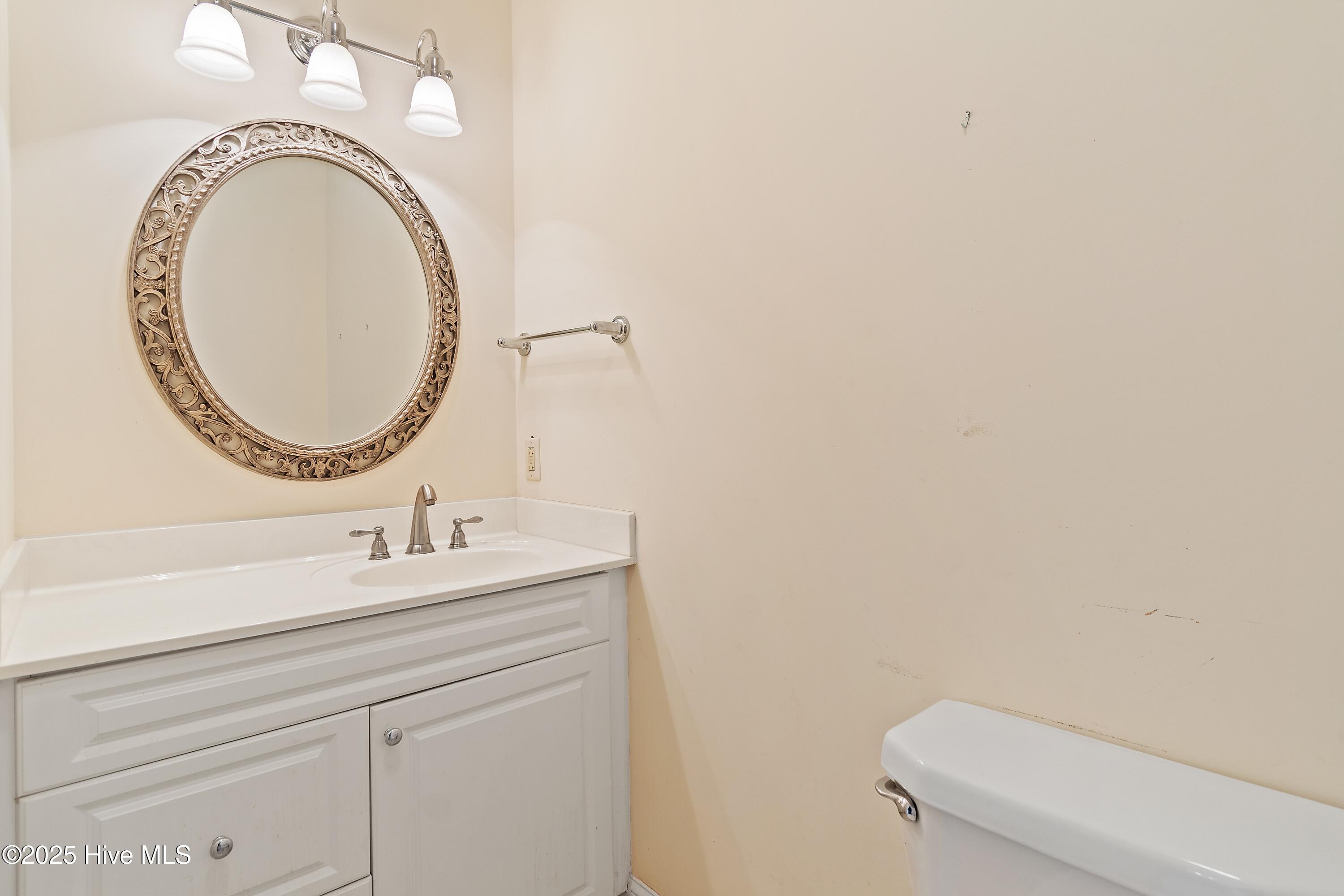 6777 Roberta Road Southwest Ocean Isle Beach, NC 28469 - Photo 69 of 89 Bath on 1st Floor