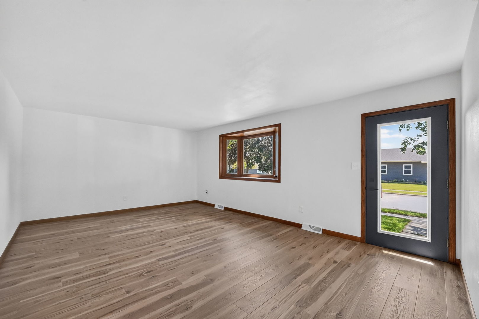201 Irene Avenue Rochelle, IL 61068 - Photo 6 of 24