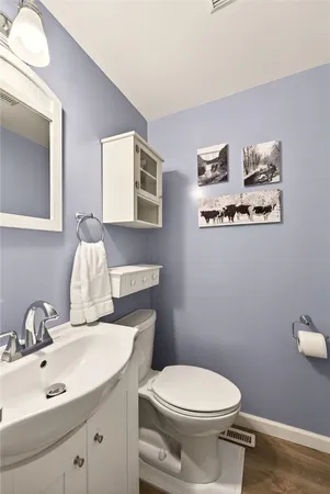 $199,900 | 9 Brimsdown Circle, Perinton, NY 14450