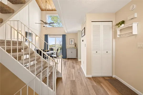 $199,900 | 9 Brimsdown Circle, Perinton, NY 14450