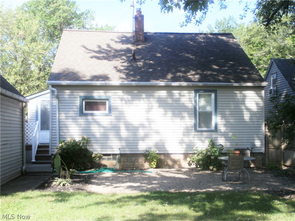 1347 Waverly Road Eastlake, OH 44095 - Photo 14 of 16