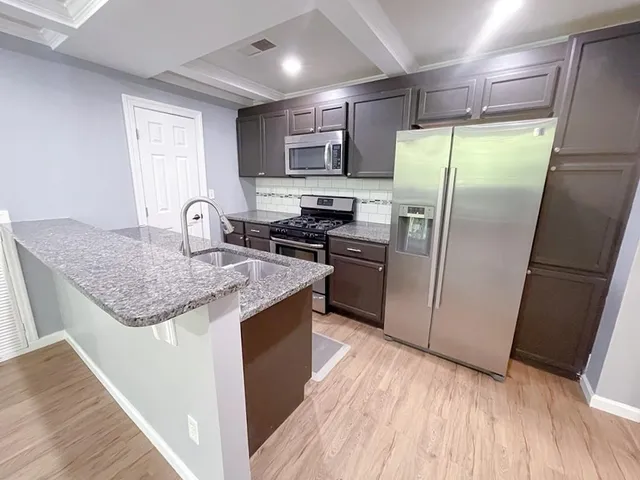 $1,700 | 2637 Twin Oaks Drive Northwest, Unit B, Marietta, GA 30064