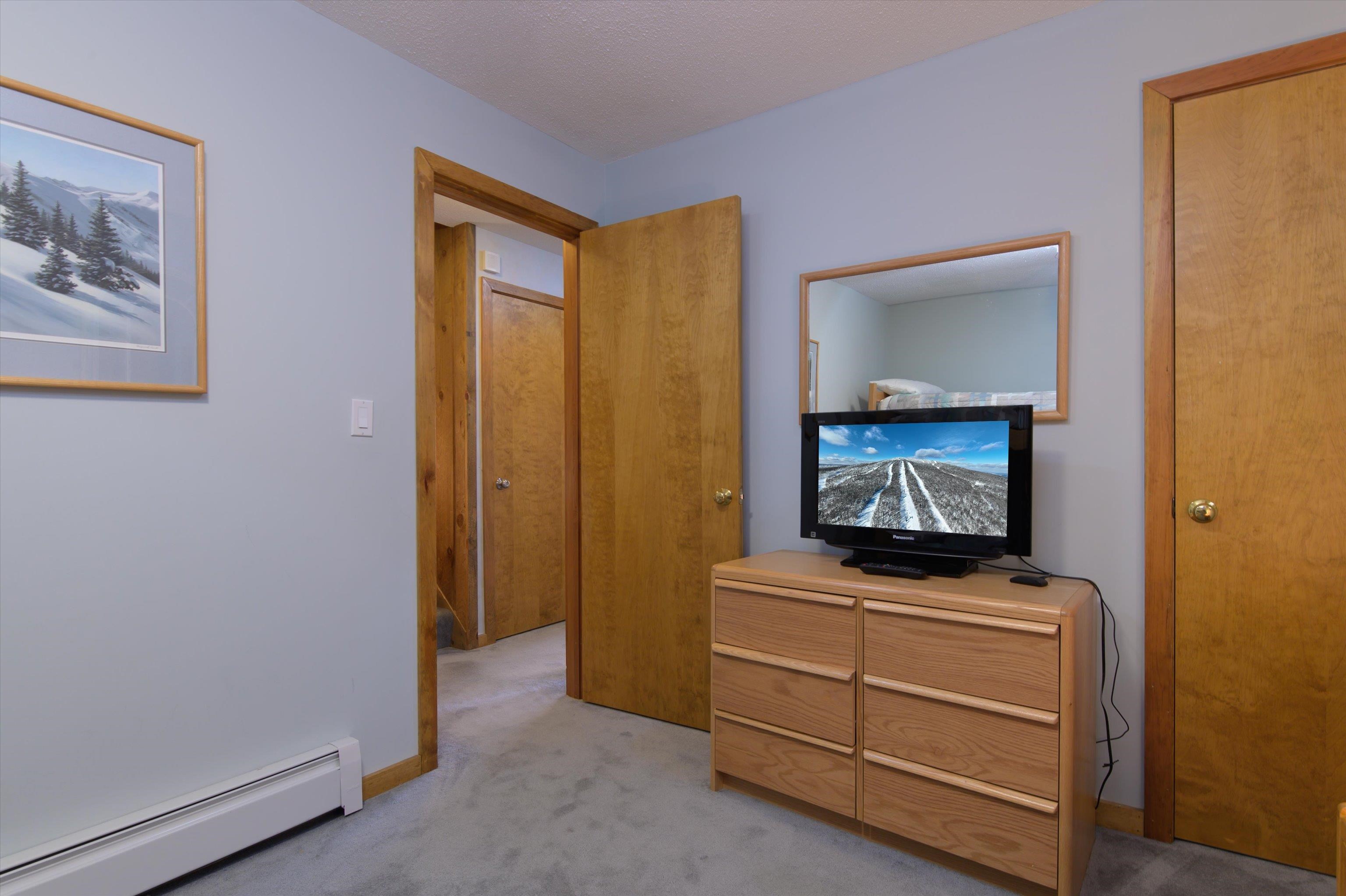 320 Okemo Trailside Extension, Unit 36E Ludlow, VT 05149 - Photo 25 of 42