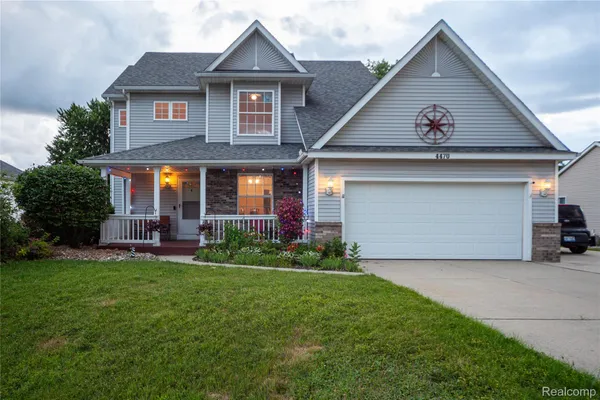 $325,000 | 4470 West Edge Way, Grand Blanc, MI 48439