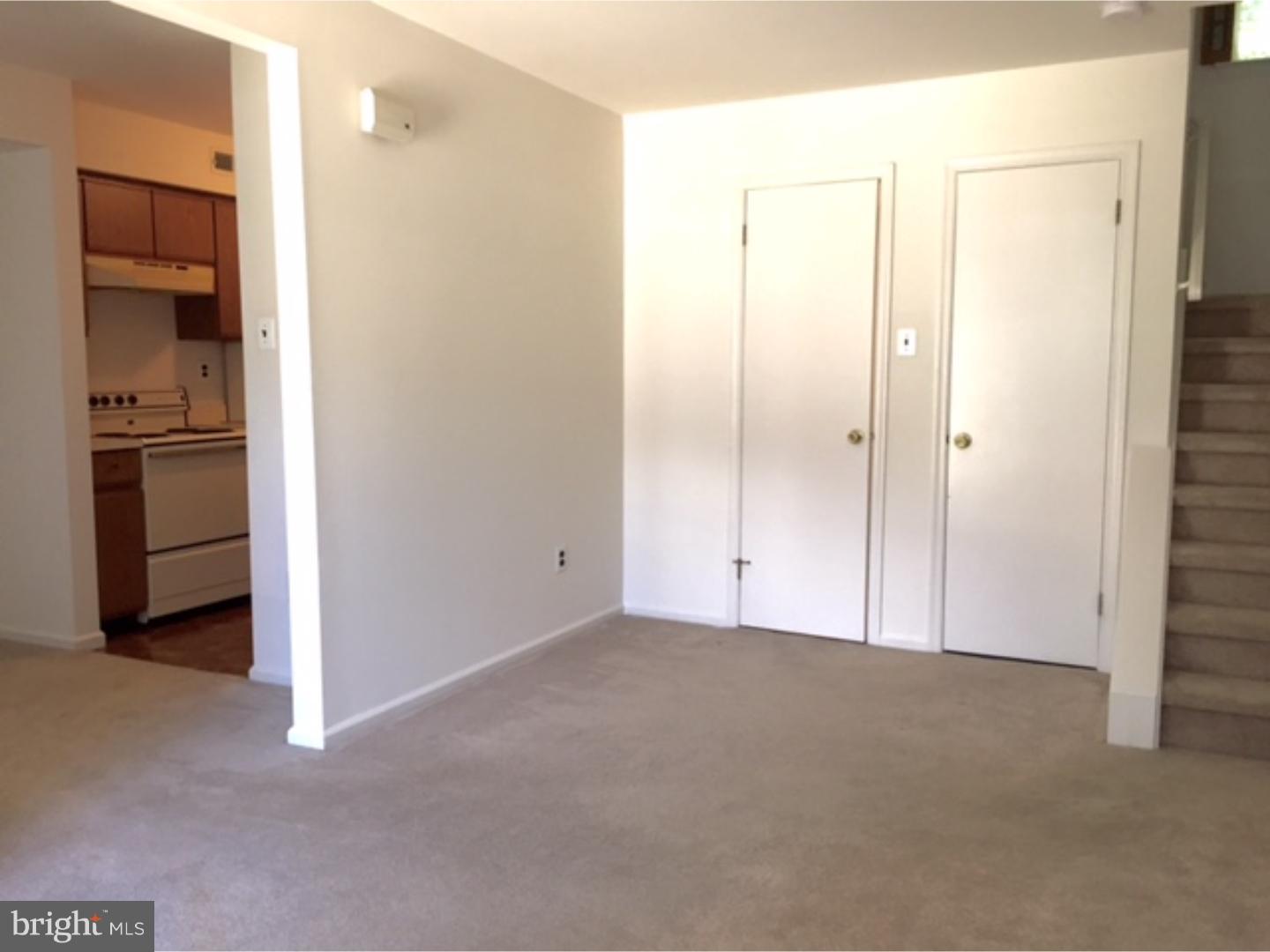 315 Ripka Street, Unit J Philadelphia, PA 19128 - Photo 6 of 20 Living Room