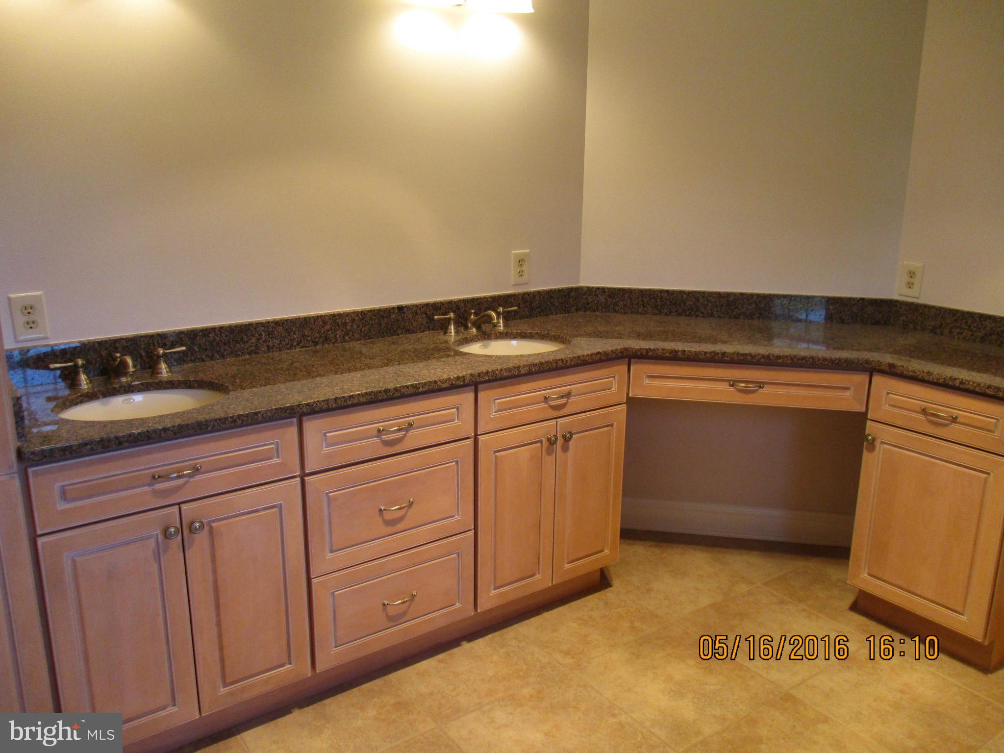 3664 Emory Church Road Street, MD 21154 - Photo 14 of 30 Bath (Master)