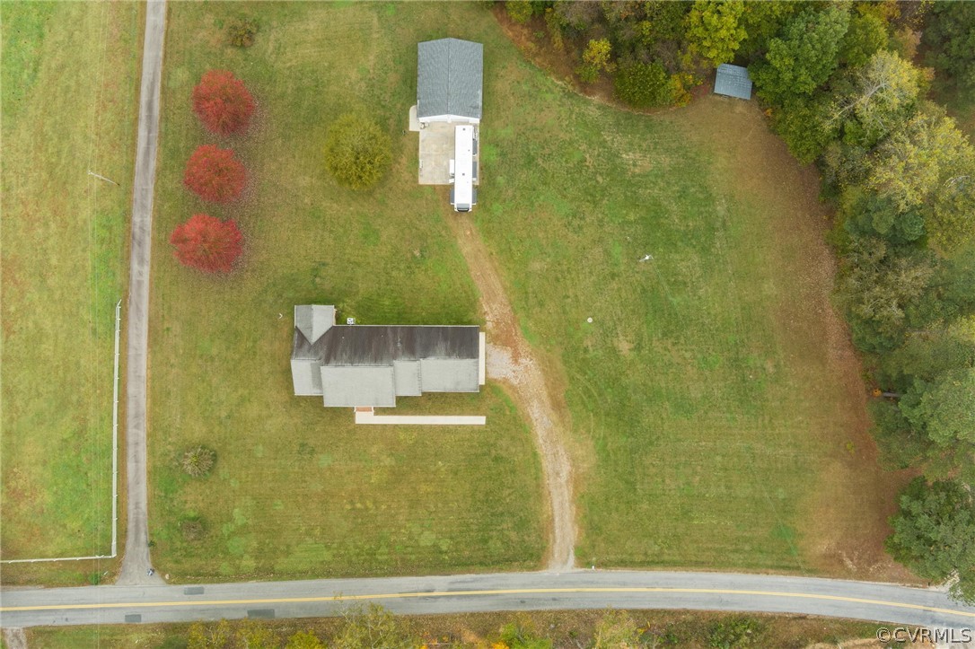 13812 Pole Run Road Disputanta, VA 23842 - Photo 11 of 19 Gallery Image 11