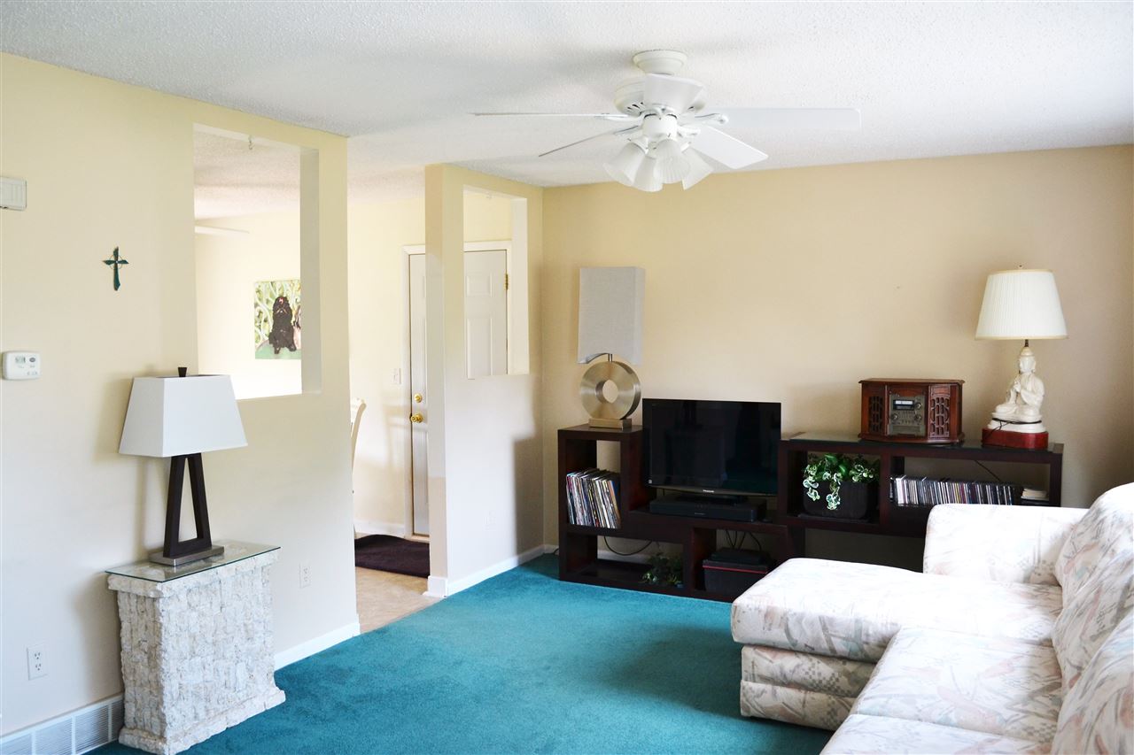 3758 Wemple Road Traverse City, MI 49686 - Photo 3 of 19 1821848-2.JPG