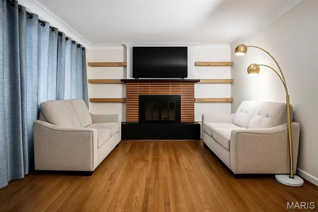 $190,000 | 37 Dorchester Drive, Belleville, IL 62223