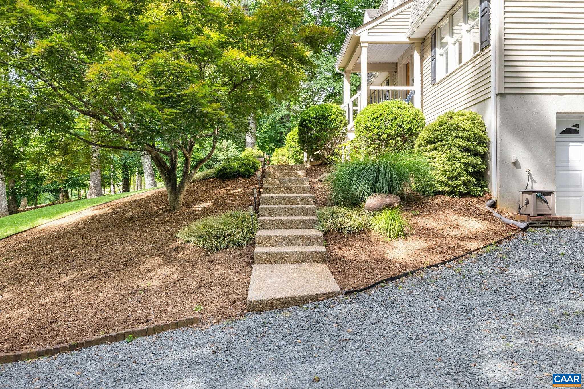 125 Vincennes Road Charlottesville, VA 22911 - Photo 4 of 45