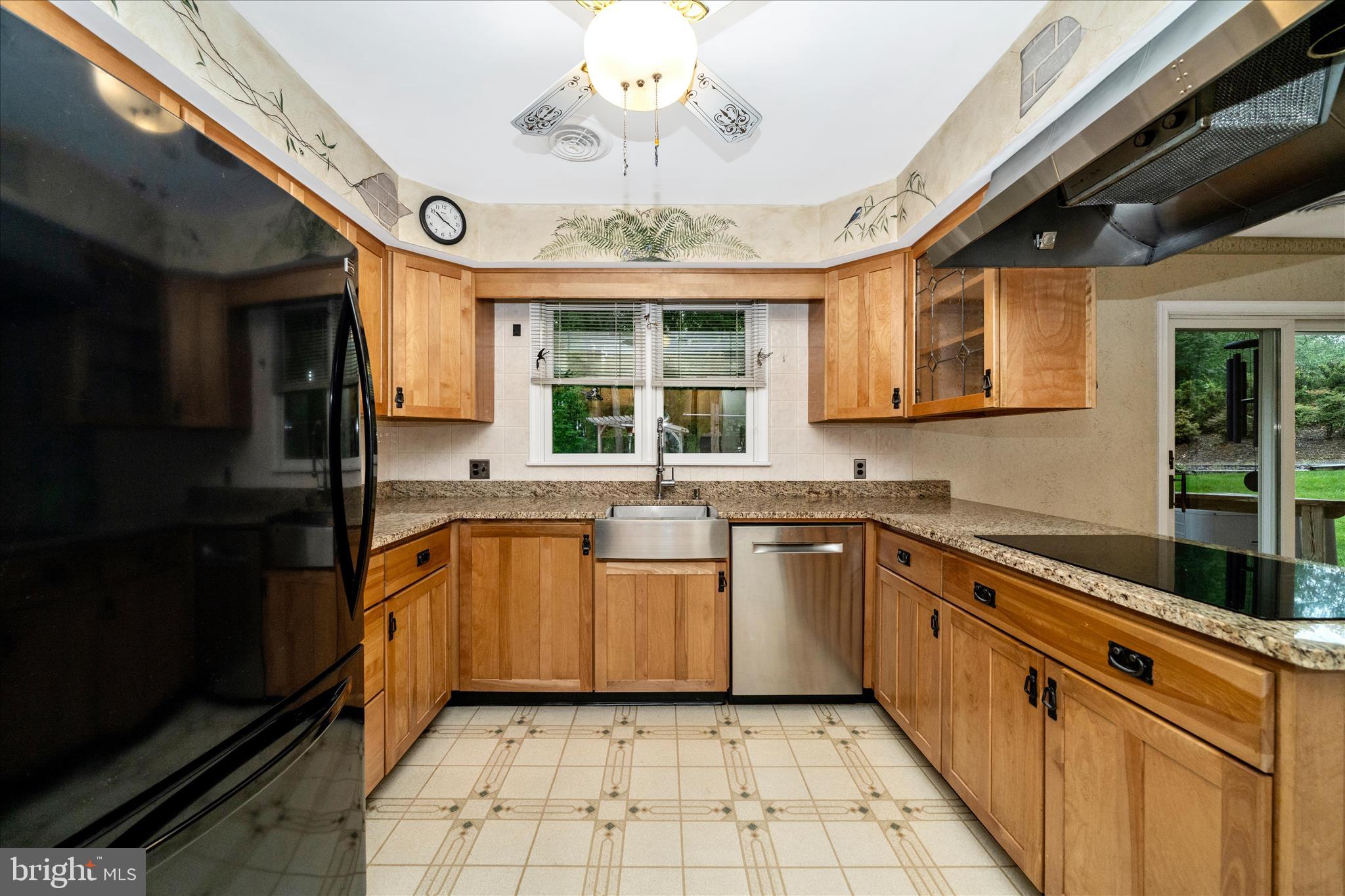 13949 Brighton Dam Road Clarksville, MD 21029 - Photo 13 of 71 Kitchen