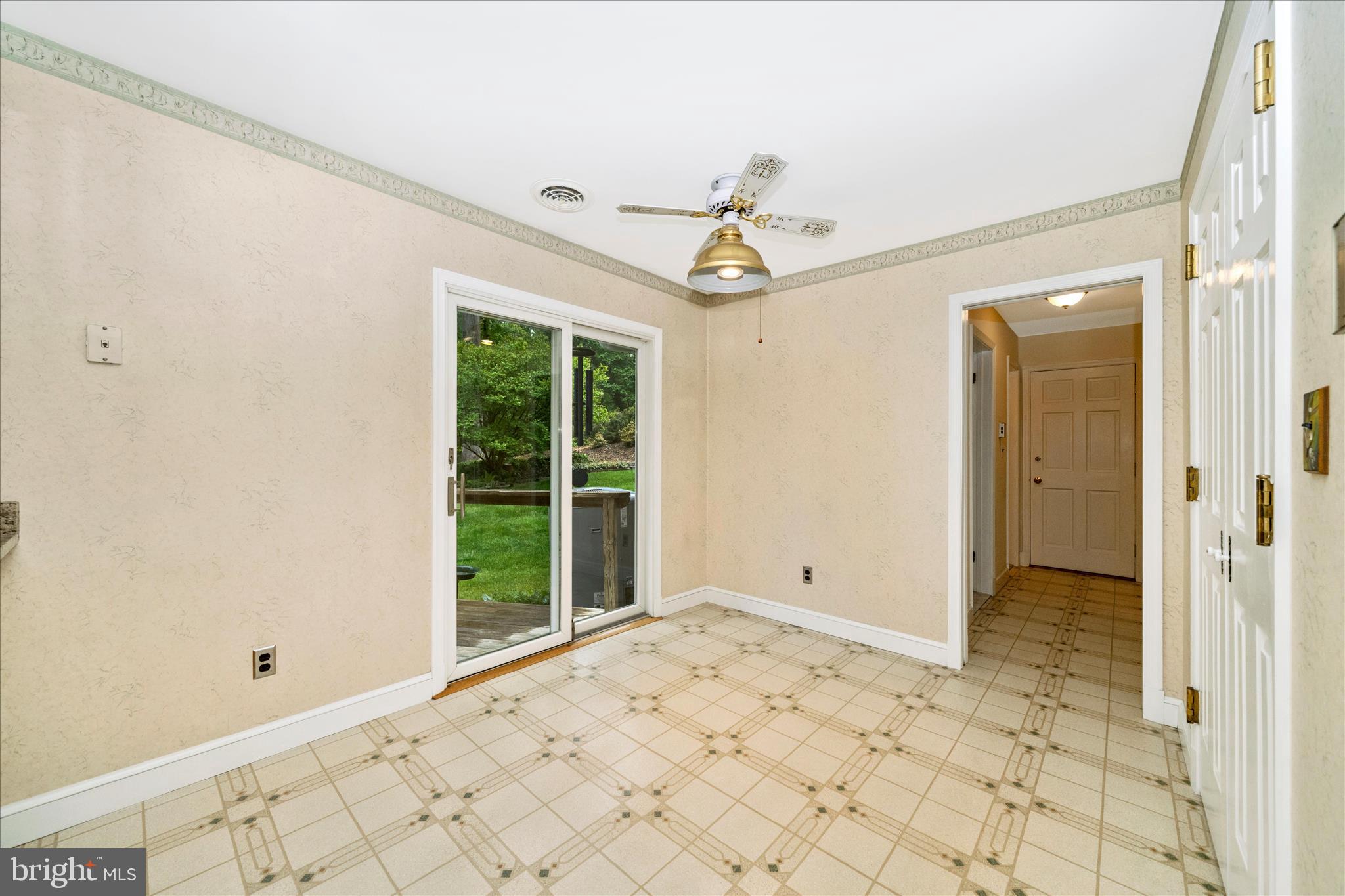 13949 Brighton Dam Road Clarksville, MD 21029 - Photo 19 of 71 Breakfast Area