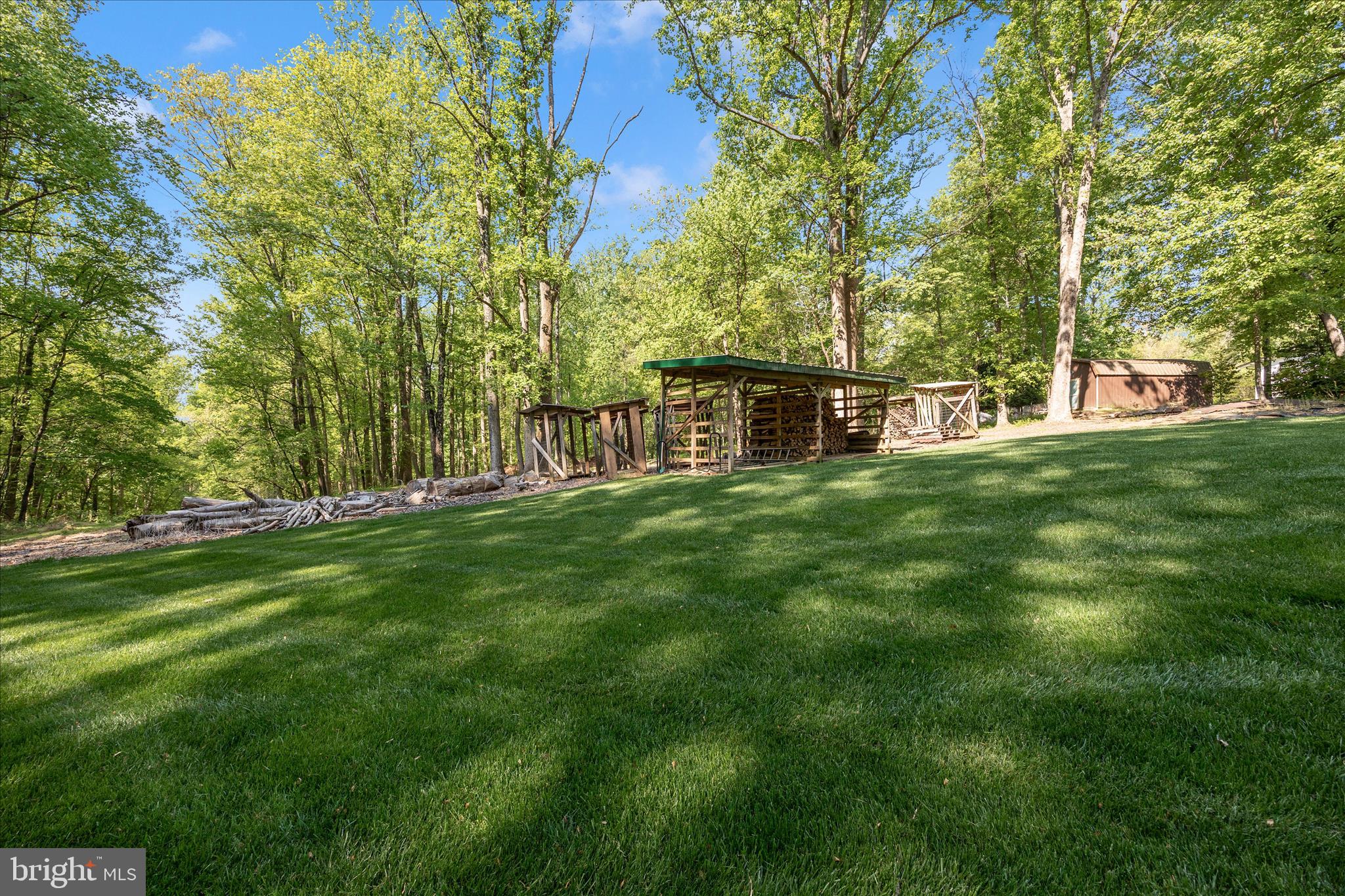 13949 Brighton Dam Road Clarksville, MD 21029 - Photo 25 of 27 a view of a house with a big yard