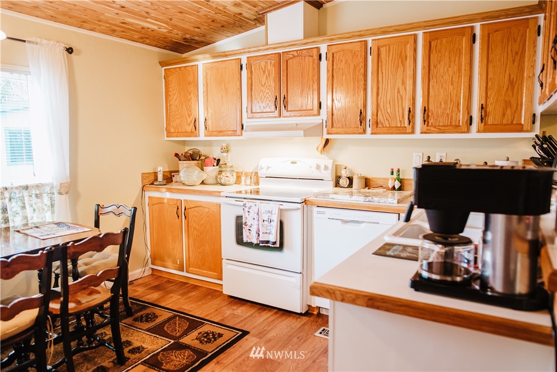40 West Satko Glenn Road Elma, WA 98541 - Photo 10 of 26 Gallery Image 10