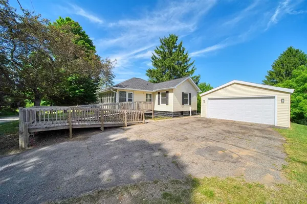 $185,000 | 317 Lockwood Street, Jackson, MI 49203