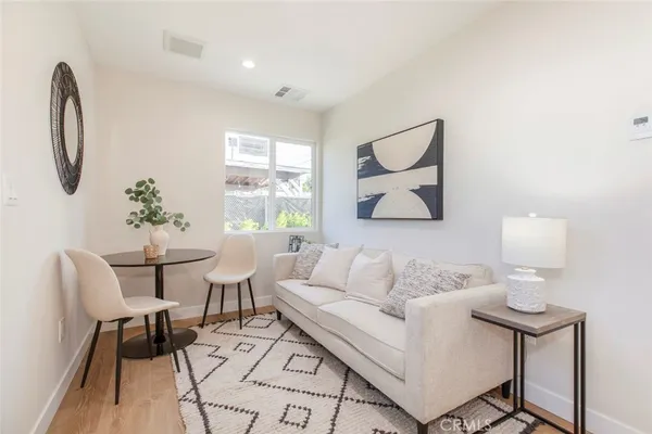 $2,300 | 8879 Morehart Avenue, Sun Valley, CA 91352