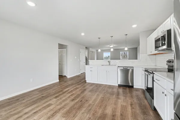 $339,900 | 48546 Silver Oaks Boulevard, Mattawan, MI 49071