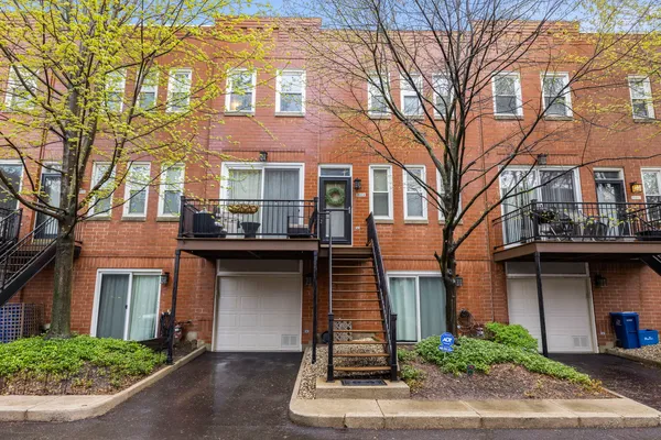 $650,000 | 1840 West Diversey Parkway, Unit B, Chicago, IL 60614