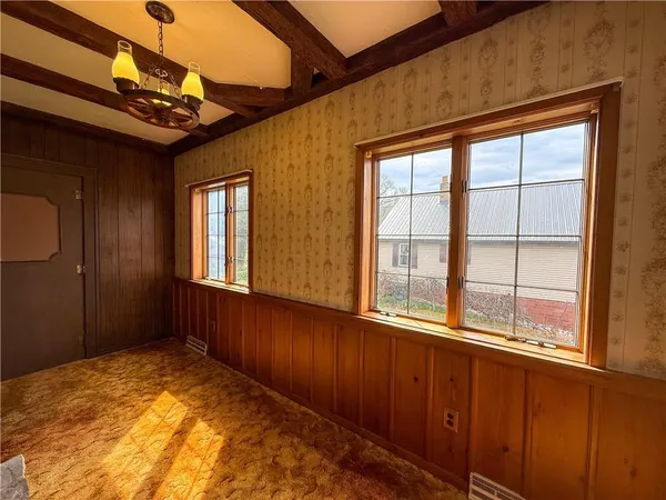 $159,900 | 122 Lower Troy Hill Road, Kittanning, PA 16201