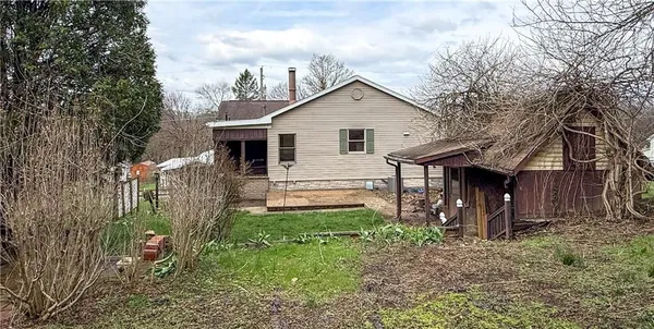 $159,900 | 122 Lower Troy Hill Road, Kittanning, PA 16201