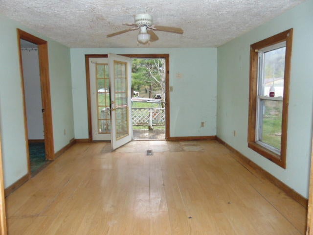 83 Hc Union, WV 24983 - Photo 4 of 18 Gallery Image 4