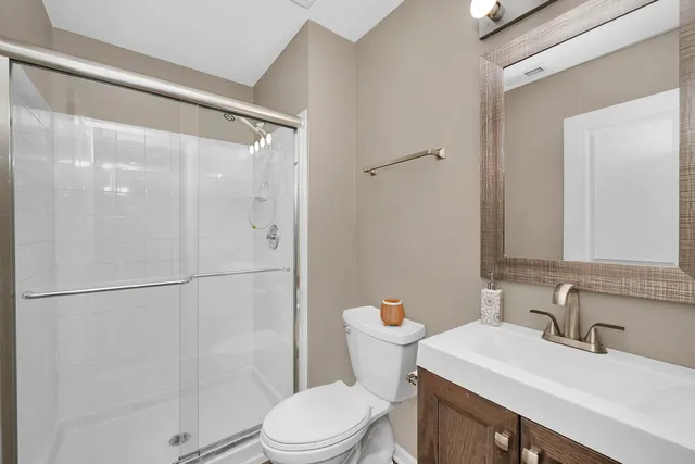 $2,500 | 2357 Twilight Drive, Aurora, IL 60503