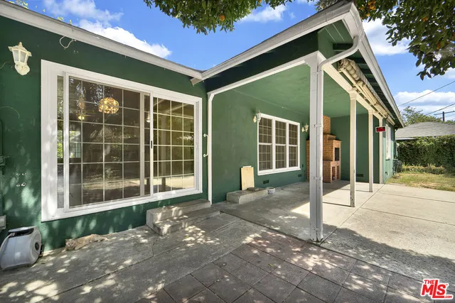 $775,000 | 8045 Garden Grove Avenue, Reseda, CA 91335