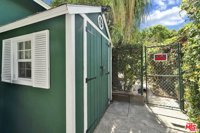 $775,000 | 8045 Garden Grove Avenue, Reseda, CA 91335