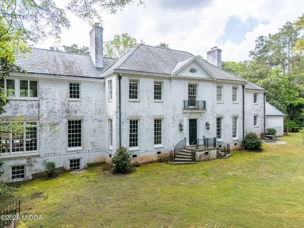 $1,050,000 | 1464 Twin Pines Drive, Macon, GA 31211