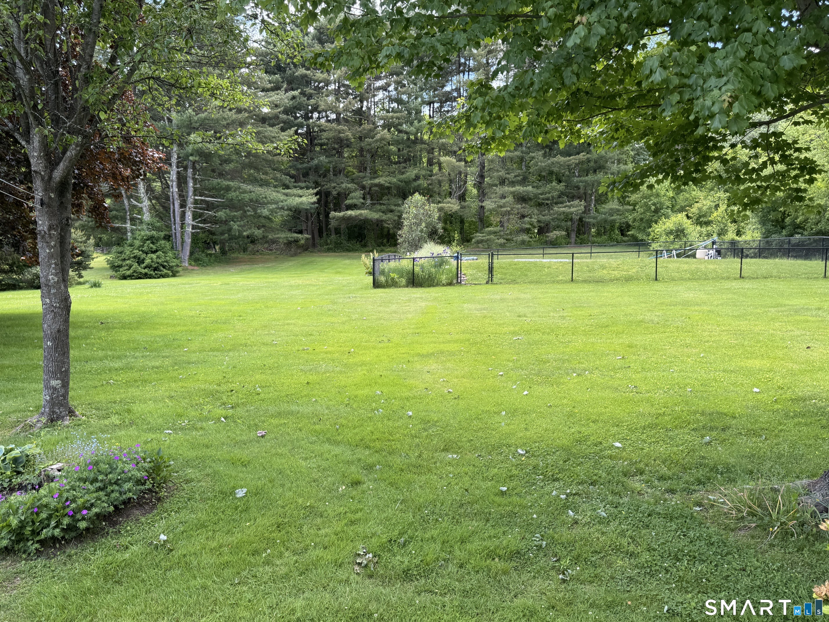 57 Barnes Road Watertown, CT 06795 - Photo 7 of 27