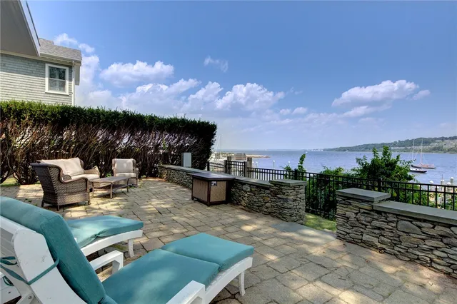 $2,150,000 | 169 Narragansett Boulevard, Portsmouth, RI 02871