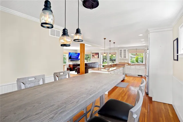 $2,150,000 | 169 Narragansett Boulevard, Portsmouth, RI 02871