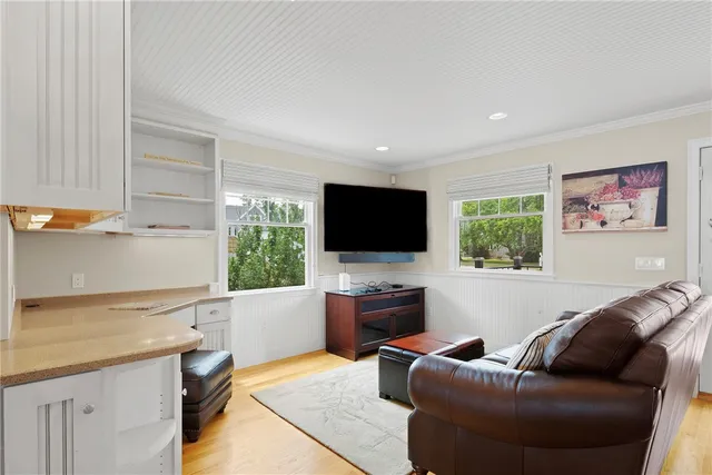 $2,150,000 | 169 Narragansett Boulevard, Portsmouth, RI 02871