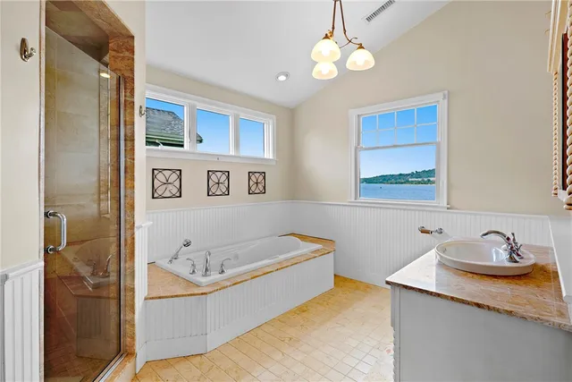 $2,150,000 | 169 Narragansett Boulevard, Portsmouth, RI 02871