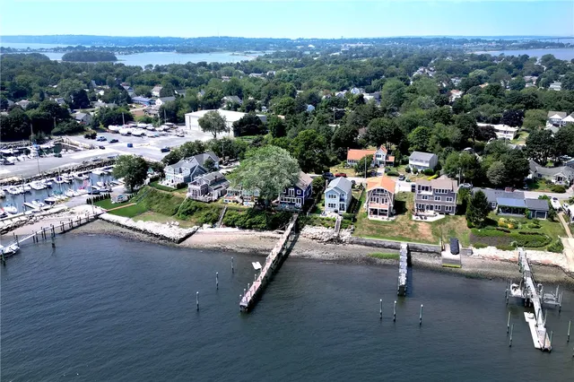 $2,150,000 | 169 Narragansett Boulevard, Portsmouth, RI 02871