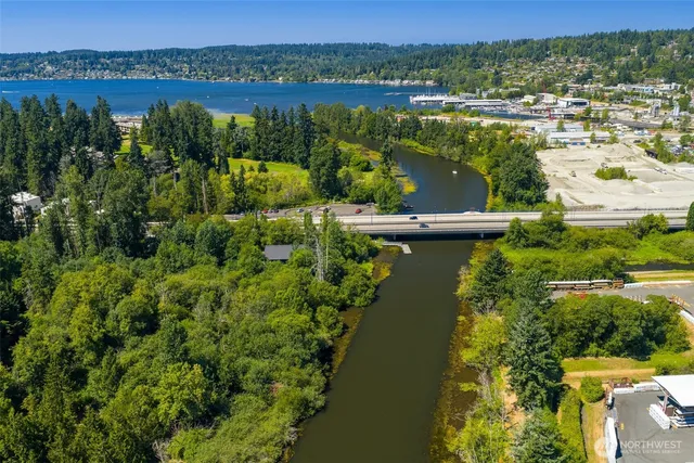 $575,000 | 6831 Northeast 170th Street, Unit 206, Kenmore, WA 98028