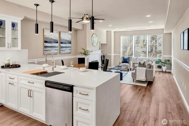 $575,000 | 6831 Northeast 170th Street, Unit 206, Kenmore, WA 98028