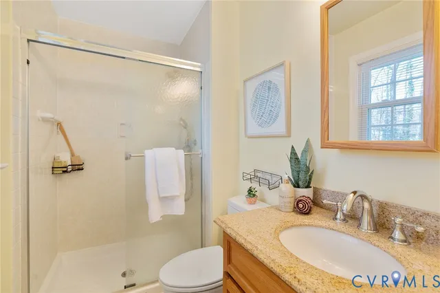 $472,800 | 10100 Stonemark Court, Henrico, VA 23238