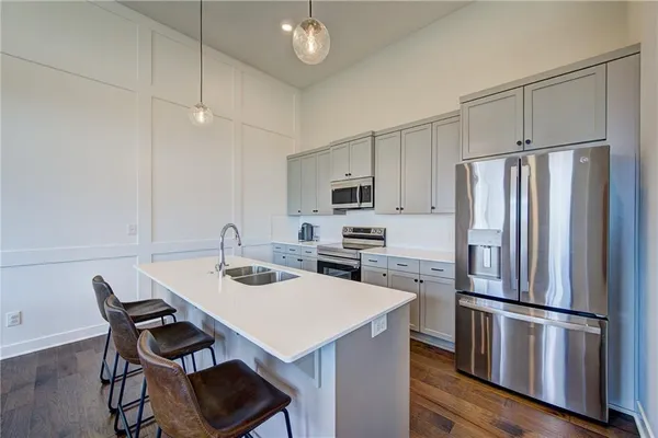 $339,999 | 2108 Southwest Holdbrooks Drive, Lee's Summit, MO 64082