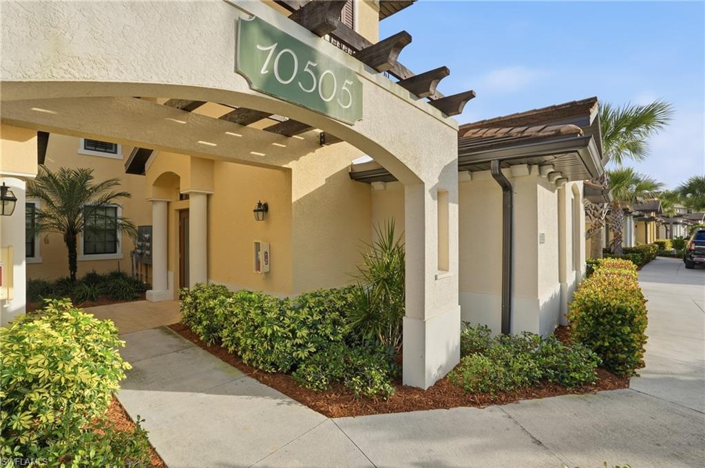 10505 Casella Way, Unit 202 Fort Myers, FL 33913 - Photo 6 of 50 a front view of a house