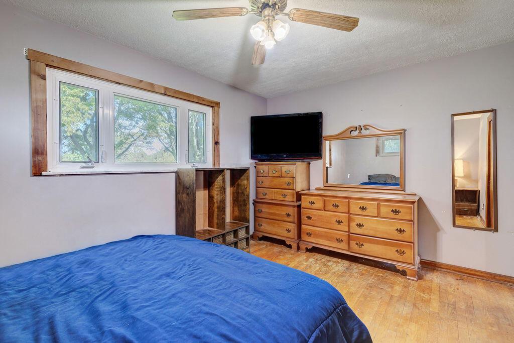 625 Alton Road Galloway, OH 43119 - Photo 14 of 30 Owner Suite