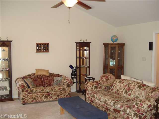 8074 Pritchett Road Browns Summit, NC 27214 - Photo 4 of 16 Living Room.
