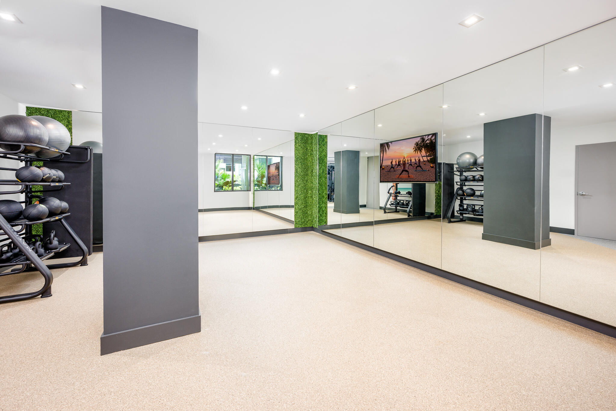 450 Southwest 5th Street, Unit 515 Miami, FL 33130 - Photo 9 of 32 NGP_5696-Edit_web_ready