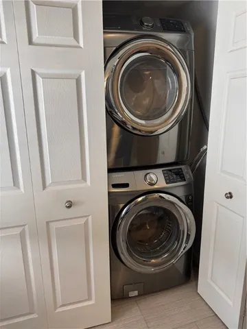 $989,900 | 80 Phenix Avenue, Cranston, RI 02920