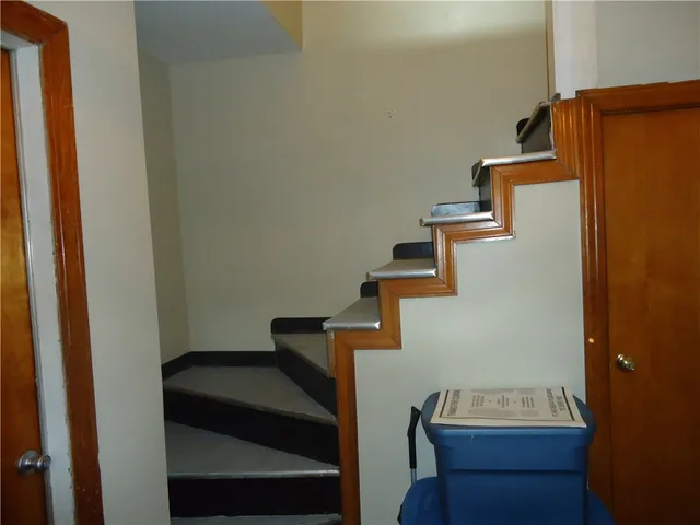 $989,900 | 80 Phenix Avenue, Cranston, RI 02920